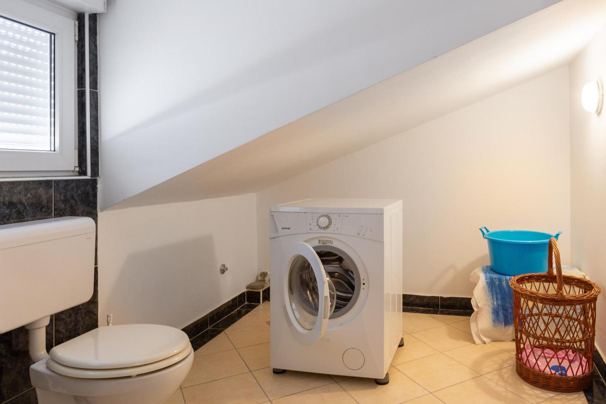 Galatea Apartments - Town Centre With Free Parking Baska Voda Luaran gambar