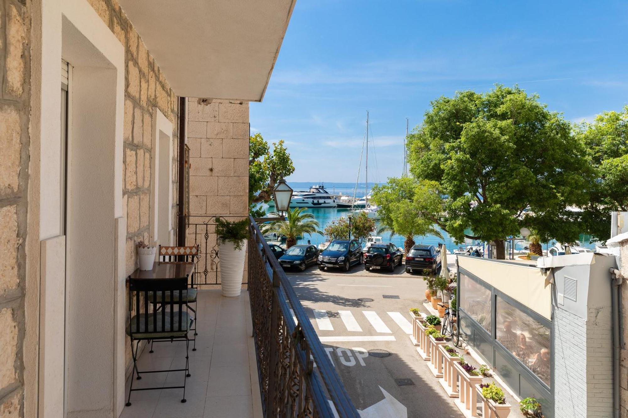 Galatea Apartments - Town Centre With Free Parking Baska Voda Luaran gambar